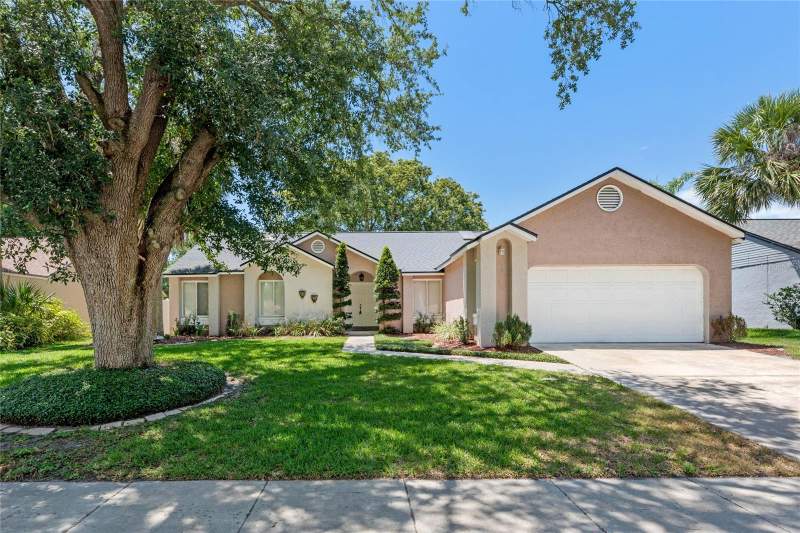 521 LAKESHORE CIRCLE home for sale in Greenwood Lakes