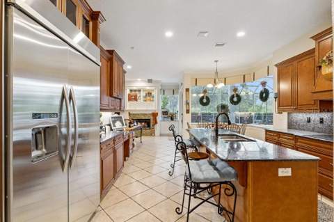 1066 Ceasars Ct, Mount Dora FL - photo 16 of 38