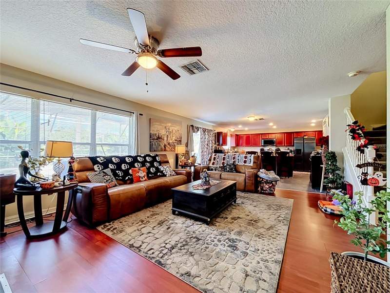 4 bedroom Single Family Residence at 408 Elderberry Drive, Four Corners Ph 01, Davenport — photo 3