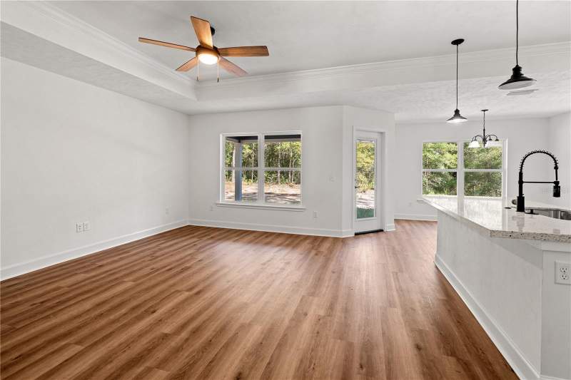 3 bedroom Single Family Residence at 10131 NE 80th Street, University Estates, Bronson — photo 3