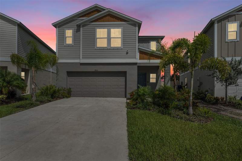7653 DEPOT LOOP home for sale in Crosswind Point
