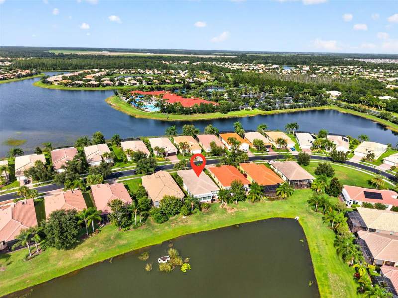 15929 GOLDEN LAKES DRIVE home for sale in Valencia Lakes