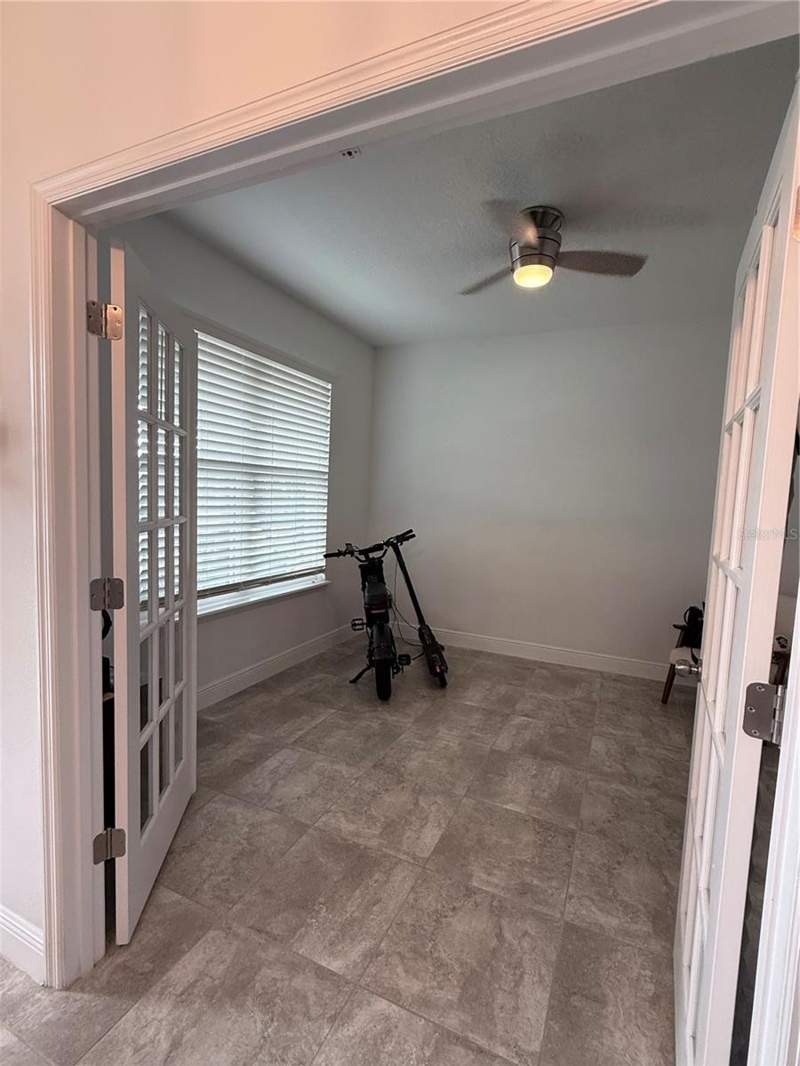 4 bedroom Townhouse at 8386 Iron Mountain Trail, Windermere Trls Prcl 3, Windermere — photo 4