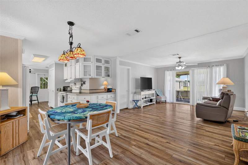 3 bedroom Manufactured Home at 16788 SE 69th Lane, Woods & Lakes, Ocklawaha — photo 4