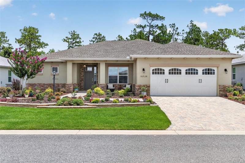 2 bedroom Single Family Residence at 10724 SW 101st Loop, On Top Of The World, Ocala — photo 2