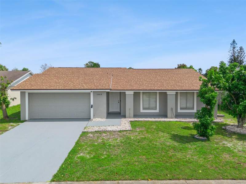 4 bedroom Single Family Residence at 11415 Brithon Drive, Sky Lake South, Orlando — photo 3