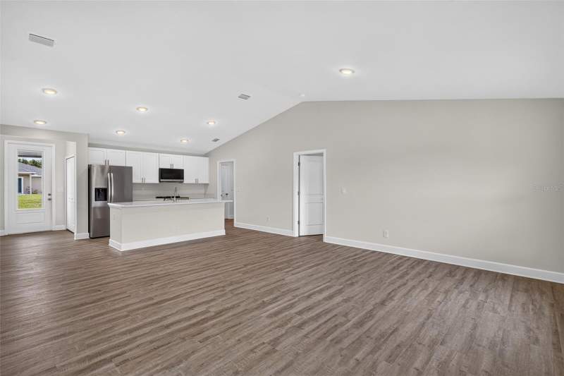 3 bedroom Single Family Residence at 147 Flanders Street, Port Charlotte Sec 017, Port Charlotte — photo 4