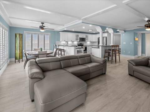 1 Colony Point Drive #1C, Punta Gorda FL - photo 16 of 41