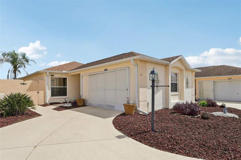 2 bedroom Villa at 309 Guido Avenue, The Villages, The Villages — photo 5