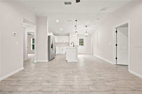 1557 SW Seaweed Avenue, Dunnellon FL - photo 6 of 6