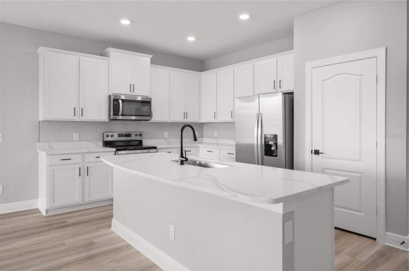 4 bedroom Single Family Residence at 3360 Chinotto Drive, Gum Lake Preserve, Lake Alfred — photo 5