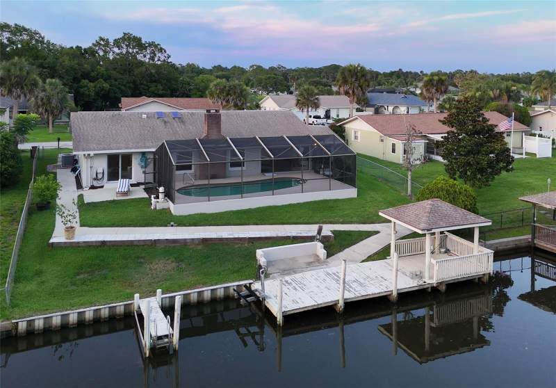 3 bedroom Single Family Residence at 10 Felicia Court, Florida Park Palm Coast Sec 02, Palm Coast — photo 4