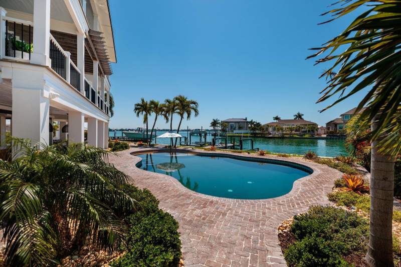 5 bedroom Single Family Residence at 5408 Pali Way, Brightwater Beach Estates, St Pete Beach — photo 2