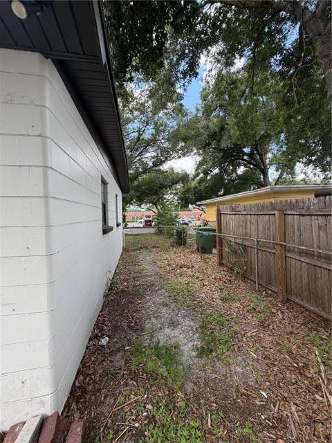 10111 N Ola Avenue, Tampa FL - photo 13 of 20