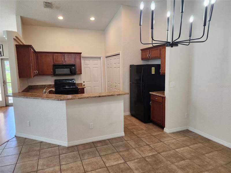2 bedroom Townhouse at 2301 SE 19th Circle, Woodland Villages Twnhms, Ocala — photo 5