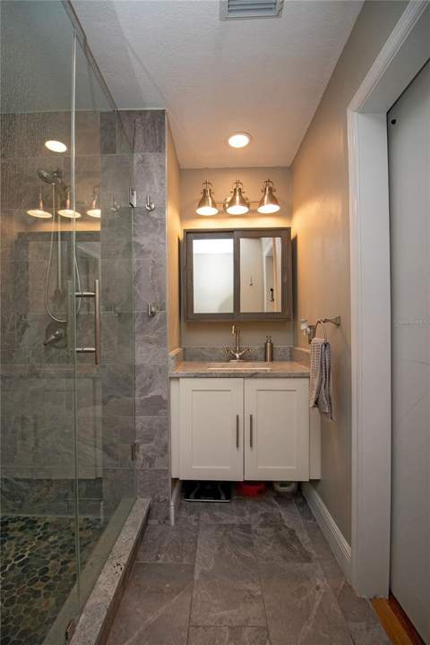 1640 Cape Hope Avenue #2, St Petersburg FL - photo 21 of 42
