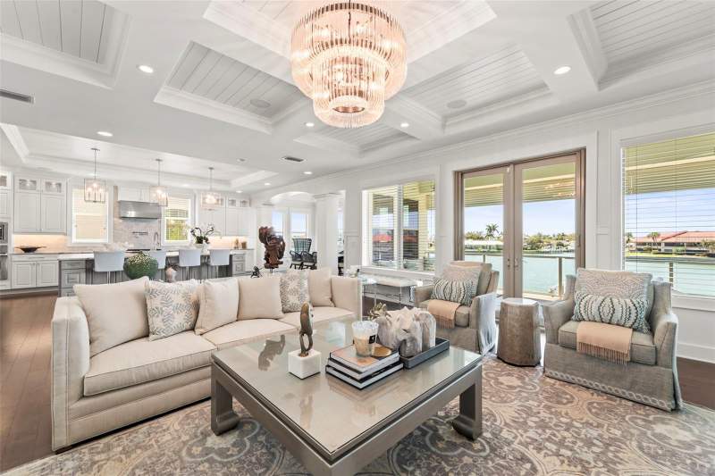 4 bedroom Single Family Residence at 19 Bayfront Court, Marina Bay Ph I & II, St Petersburg — photo 3