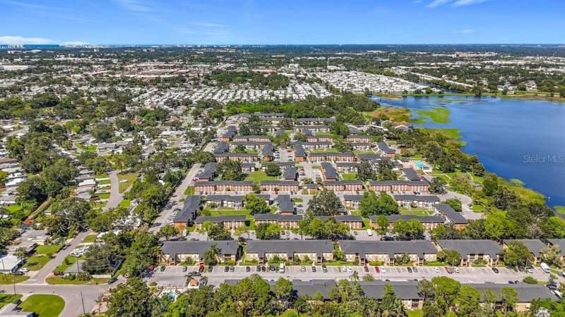 2 bedroom Condominium at 10199 Sailwinds Boulevard #201, Bella Vista On Lake, Largo — photo 4
