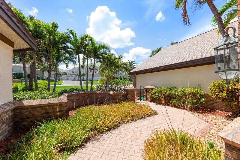 4 bedroom Single Family Residence at 280 Belleview Boulevard, Gatehouse Woods, Belleair — photo 5