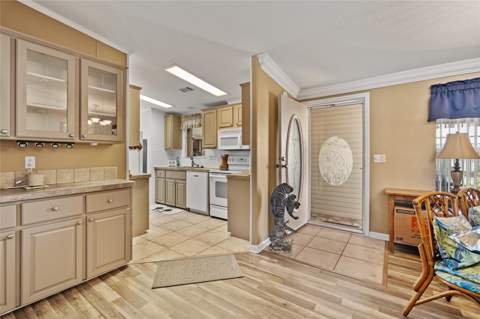 134 Americana Court #216, St Petersburg FL - photo 6 of 55