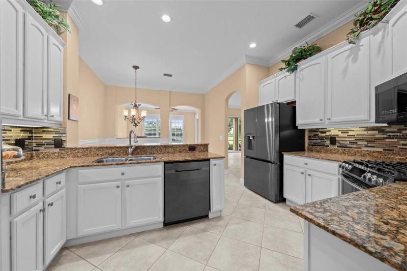 3 bedroom Townhouse at 8432 Miramar Way, Miramar Links At Lakewood Ranch, Lakewood Ranch — photo 5