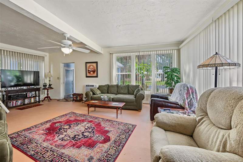 3 bedroom Single Family Residence at 4139 1st Street, Snell Shores, St Petersburg — photo 5