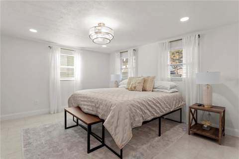 8702 Elmwood Lane, Tampa FL - photo 22 of 55