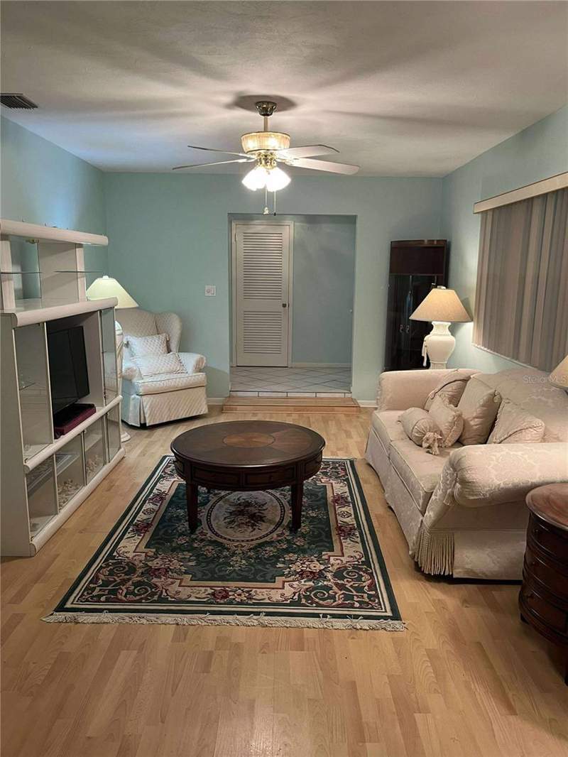3 bedroom Single Family Residence at 608 Knowles Road, Brandon, Brandon — photo 5