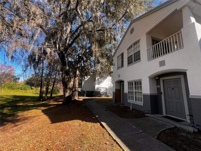 4348 S KIRKMAN ROAD #813 home for sale in Sunset Lake