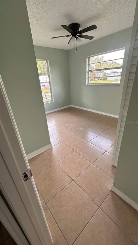 2587 Sunrise Terrace, Auburndale FL - photo 8 of 12