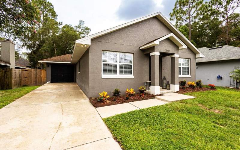 25912 EUFAULA WAY home for sale in Mount Plymouth