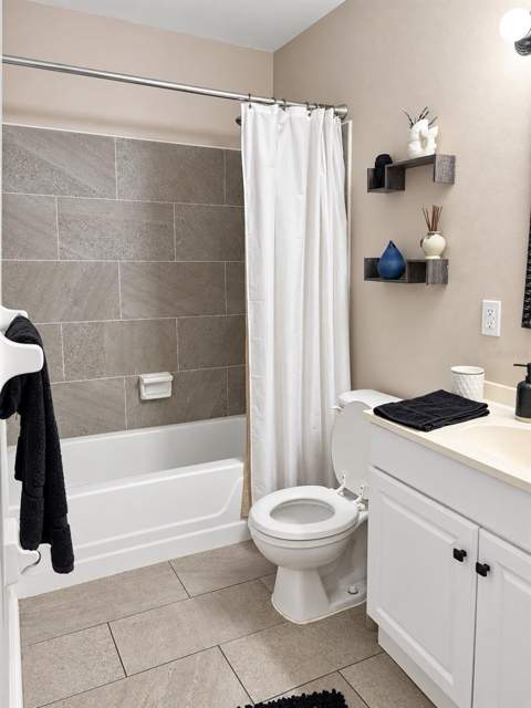 200 El Camino Drive #102, Winter Haven FL - photo 8 of 35
