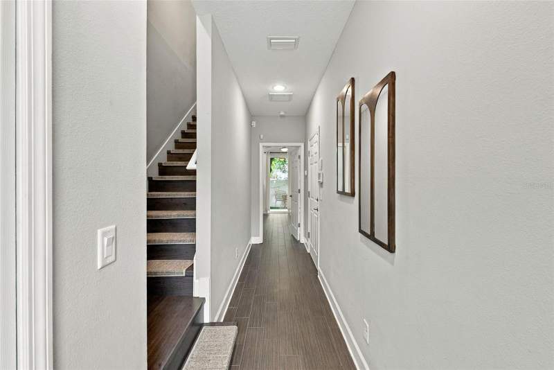 3 bedroom Townhouse at 3226 W Horatio Street, Horatio South Twnhms, Tampa — photo 2