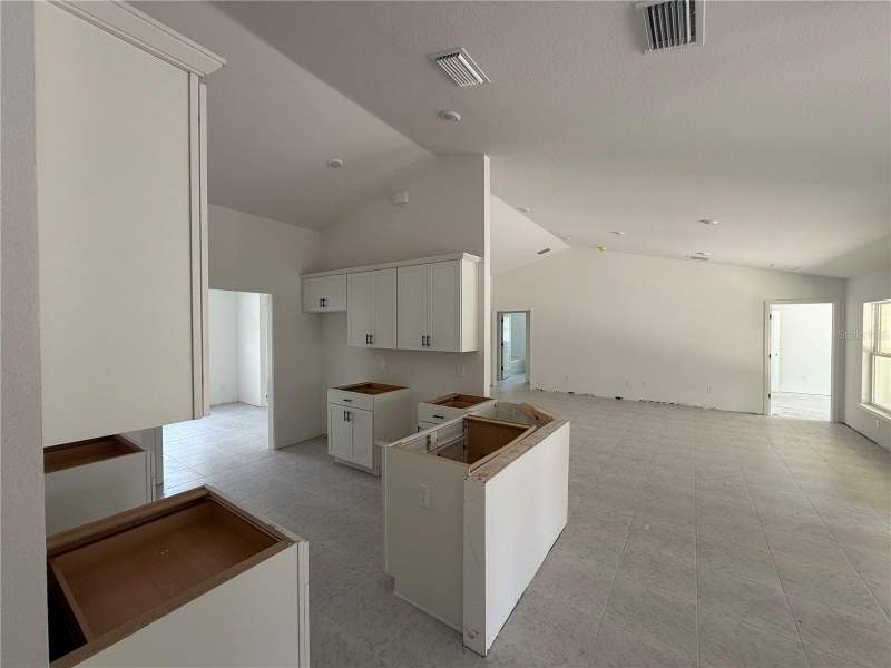 4 bedroom Single Family Residence at 8744 SE 162nd Street, Orange Blossom Hills, Summerfield — photo 3