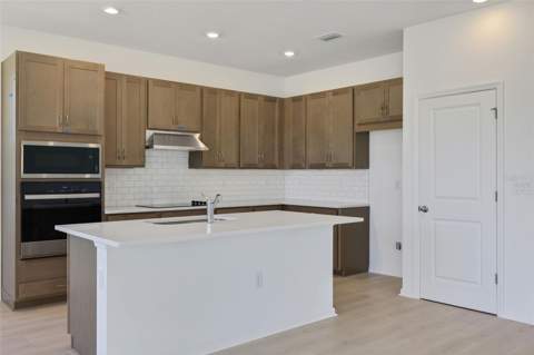2956 Supermarine Road, Tavares FL - photo 11 of 34