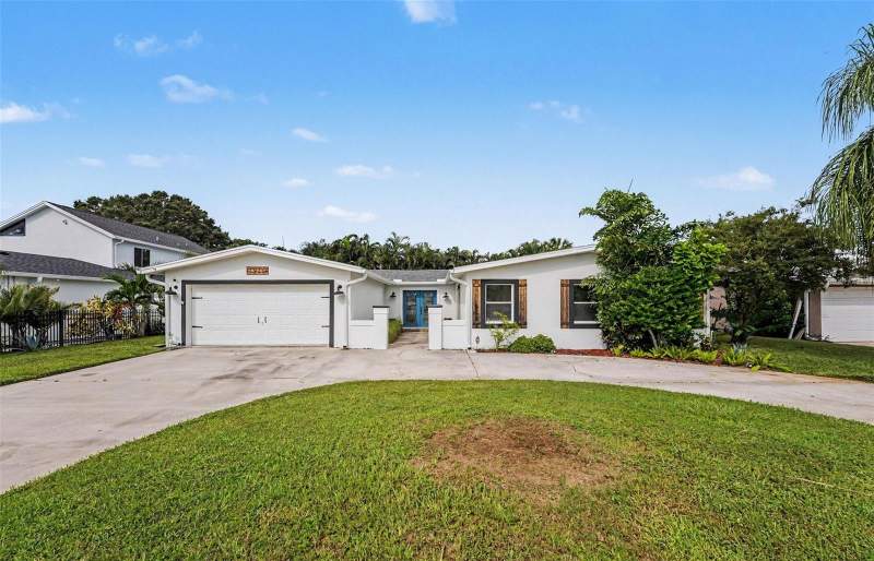 3936 E EDEN ROC CIRCLE #1 home for sale in Dana Shores