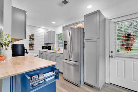 705 NE 44th Avenue, Ocala FL - photo 6 of 6