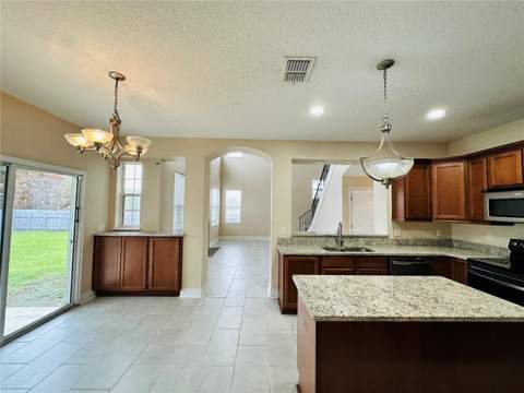 438 Palm Drive, Sanford FL - photo 14 of 44