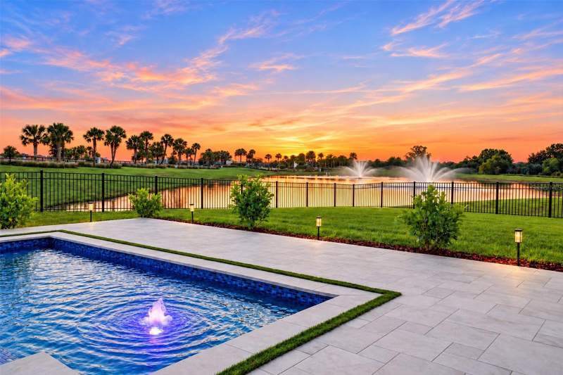 5 bedroom Single Family Residence at 4312 Springhouse Circle, Star Farms Ph V Subphases A-L, Lakewood Ranch — photo 3