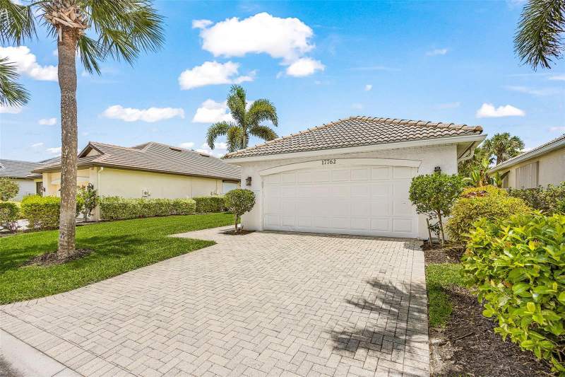 2 bedroom Single Family Residence at 17762 Courtside Landings Circle, Courtside Landings Land Condo, Punta Gorda — photo 4