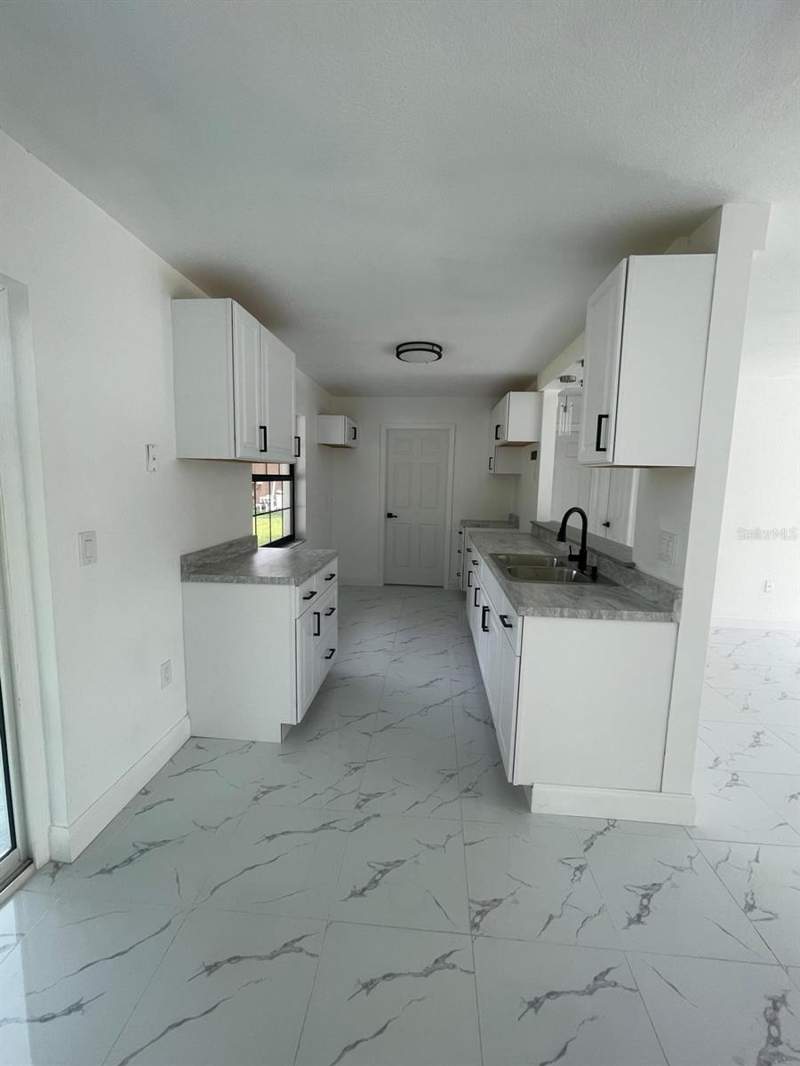 2 bedroom Single Family Residence at 113 Teak Loop, Silver Spgs Shores Un 23, Ocala — photo 5