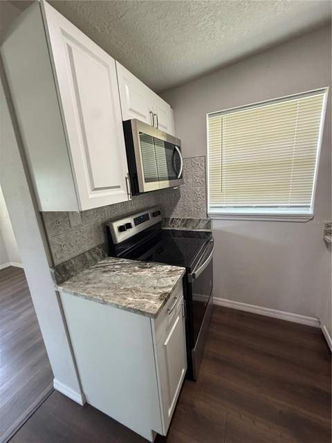 3013 Laurel Avenue, Lake Wales FL - photo 11 of 43