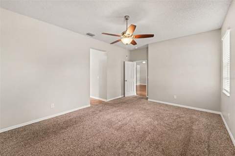 4906 Pennecott Way, Wesley Chapel FL - photo 9 of 15