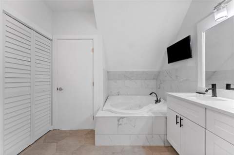 4363 Tyler Circle, St Petersburg FL - photo 23 of 45