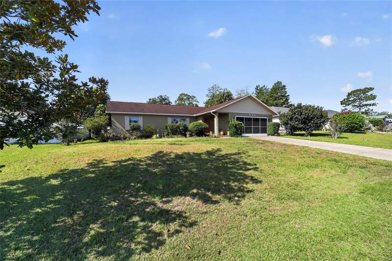 3 bedroom Single Family Residence at 494 Marion Oaks Manor, Marion Oaks Un 05, Ocala — photo 2