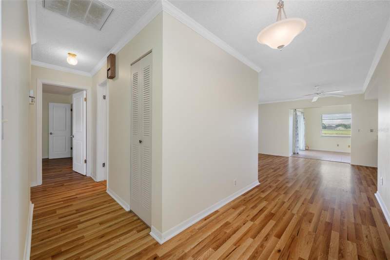 2 bedroom Condominium at 2020 Hullhouse Drive #Na, Highgate III Ph 4, Sun City Center — photo 3