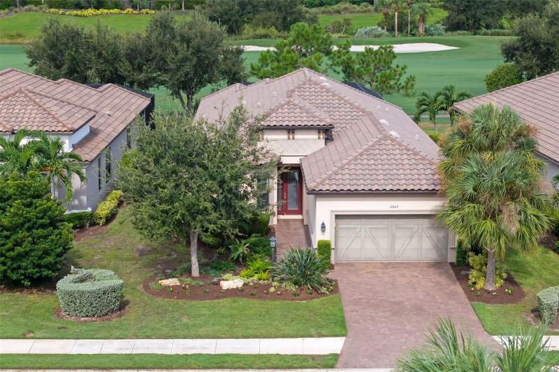 3 bedroom Single Family Residence at 12807 Sorrento Way, Esplanade Ph Viii Subphase A & B, Bradenton — photo 3