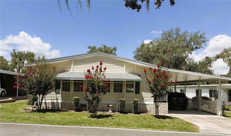 103 ORCHID WAY home for sale in Hawthorne At Leesburg A Coop