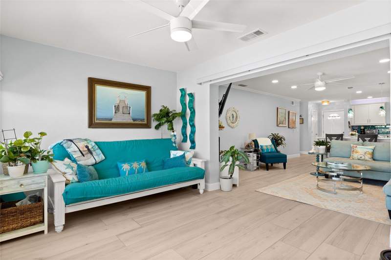 1 bedroom Condominium at 1898 Shore Drive #319, Shore Manor Bldg Town Apts, South Pasadena — photo 4
