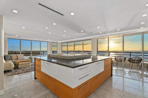 770 S Palm Avenue #Ph-1, Sarasota FL - photo 7 of 41